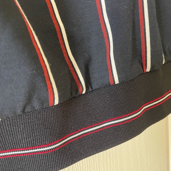 Zara navy blue jacket with red vertical stripes. Ribbed bottom - Picture 5 of 5